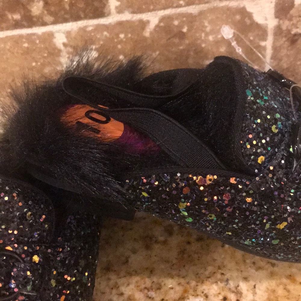Sam Edelman - Picture 4 of 6